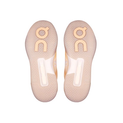 ON The Roger Advantage Pro All Court Women Tennis Shoes - Blonde